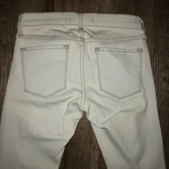 Born To Fade Bleach Denim Skinny Jeans - Picture 3 of 6